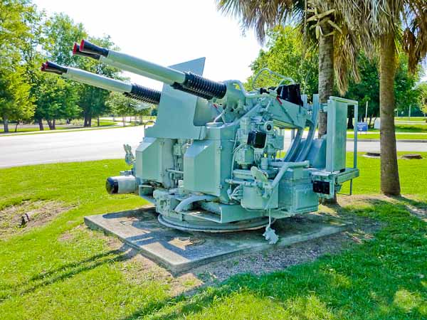 40mm Bofors quad mount, right angle view