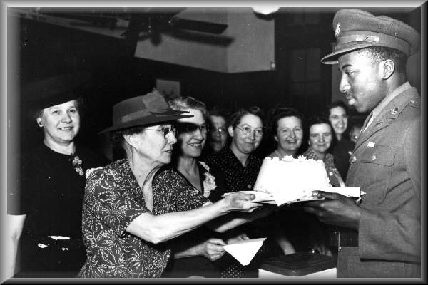 Birthday cake presented to a serviceman at the North Platte Canteen, 1942