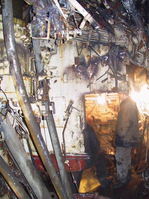 K-141 Kursk explosion and salvage damage, photo 10